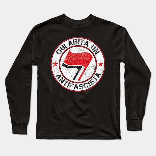 Qui abita un antifascista v2 Long Sleeve T-Shirt by zeno27